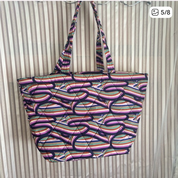 Vera Bradley Handbags - Vera Bradley Outlet Small East West Tote NWT